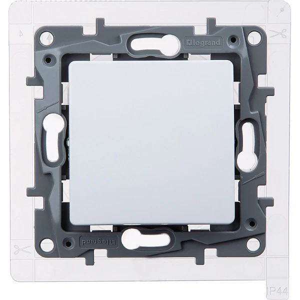 Legrand Etika Белый Переключатель 1-кл IP44
