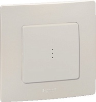 Переключатель проходной Legrand Etika с подсветкой Plus слоновая кость